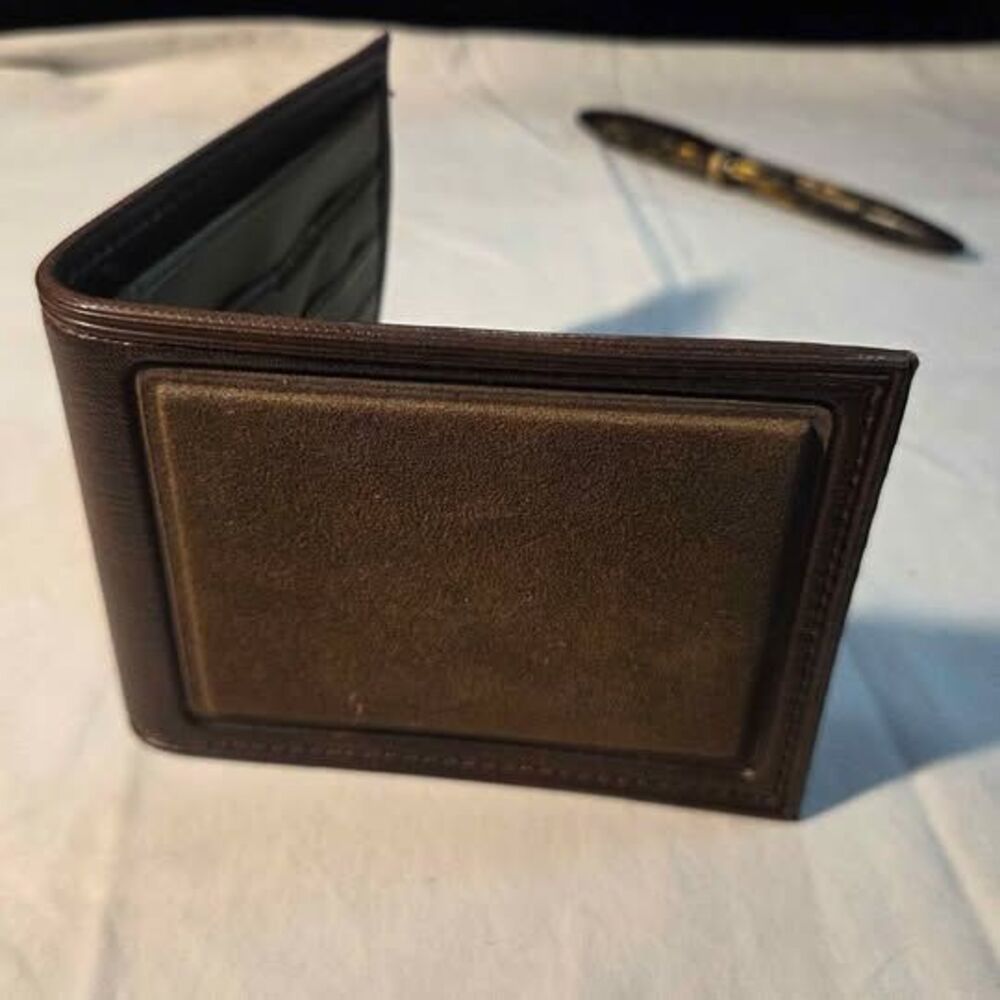 Vintage Mid Century Victronic Brown Bifold Passcase/ Photo- Insert Wallet
